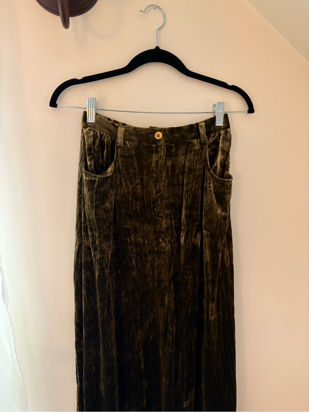 Amazing Vintage Crushed Velvet Maxi Skirt in Olive Green - Picture 3 of 5